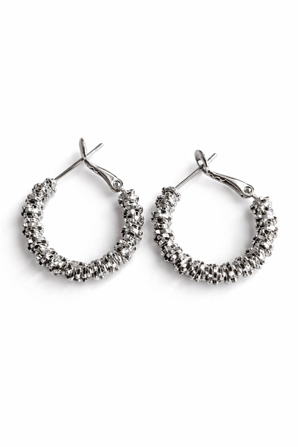 Işık Halkası Silver Tırtıklı Küpe